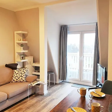 Appartement Haus Kuehlung 16 - Nuest *