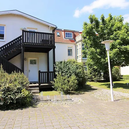 Haus Kuehlung 16 - Nuest Appartement Ostseebad Kühlungsborn